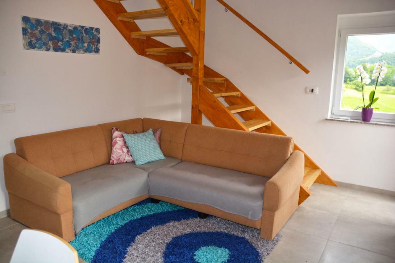 Appartement Hisasmihelka à Kobarid Extérieur photo